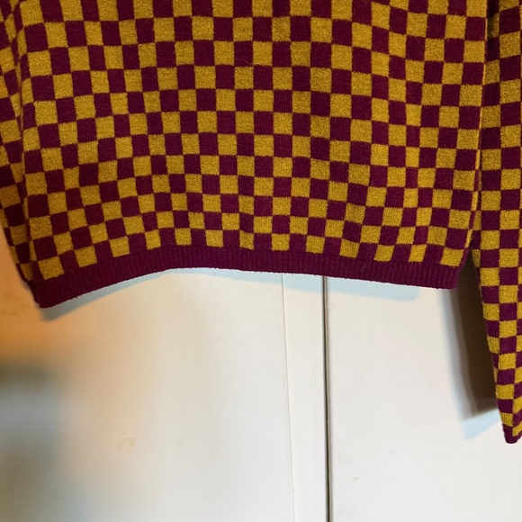 Daydreamer Fig Check Cropped Sweater Size Medium - Picture 6 of 11